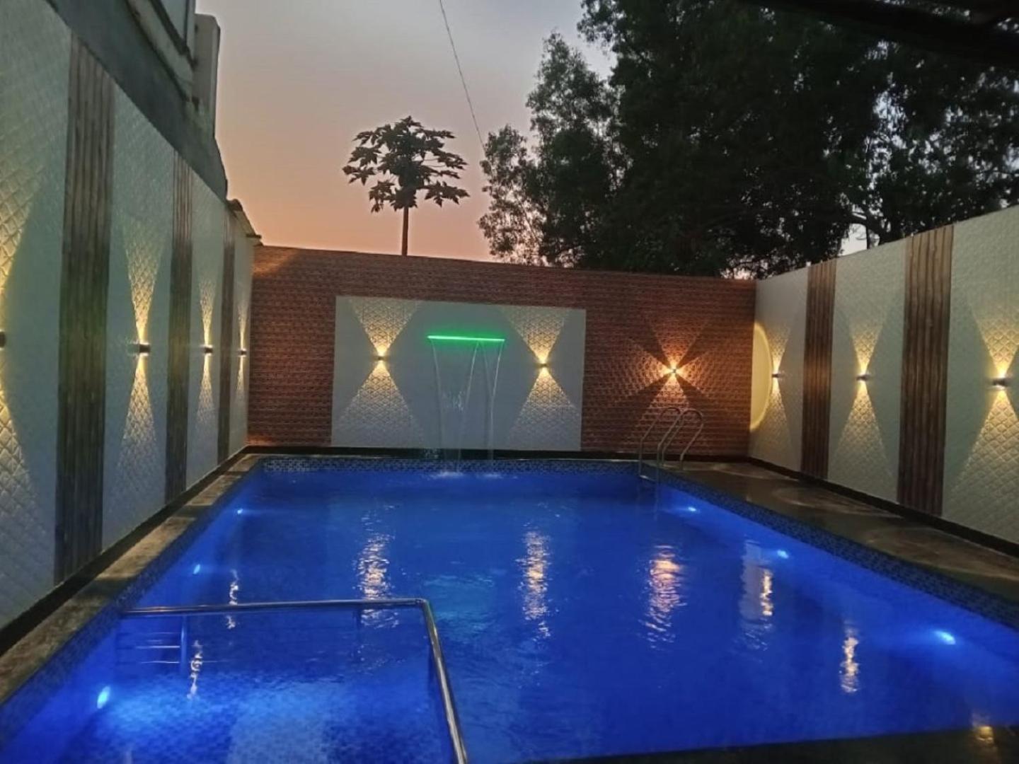 Kārli Karla Retreat Karla酒店 外观 照片