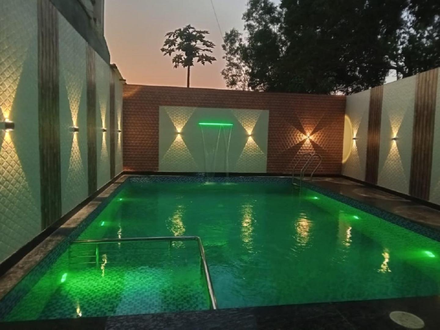 Kārli Karla Retreat Karla酒店 外观 照片