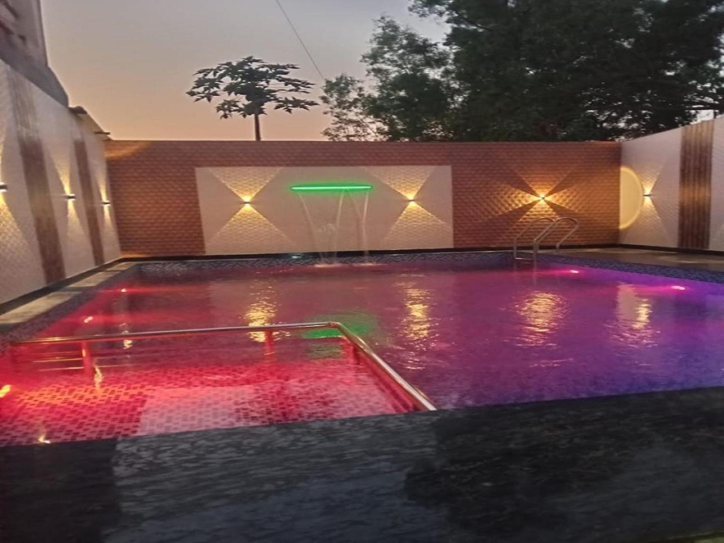 Kārli Karla Retreat Karla酒店 外观 照片