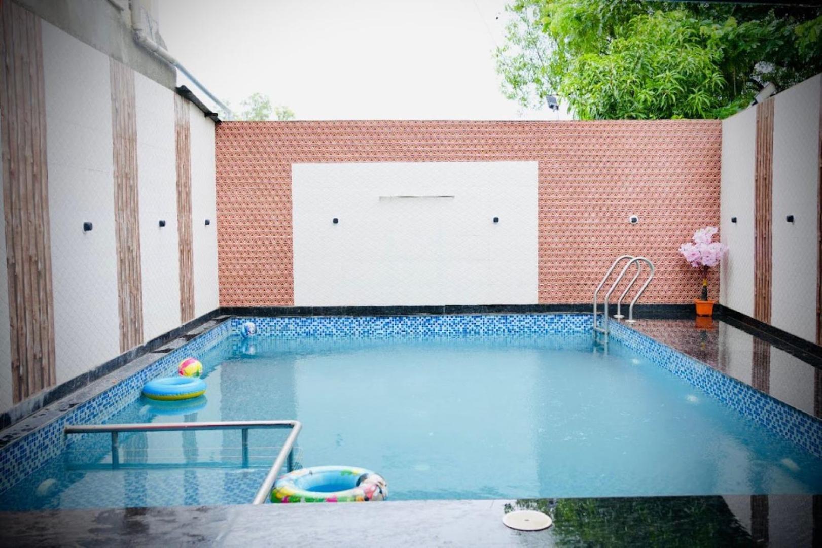 Kārli Karla Retreat Karla酒店 外观 照片